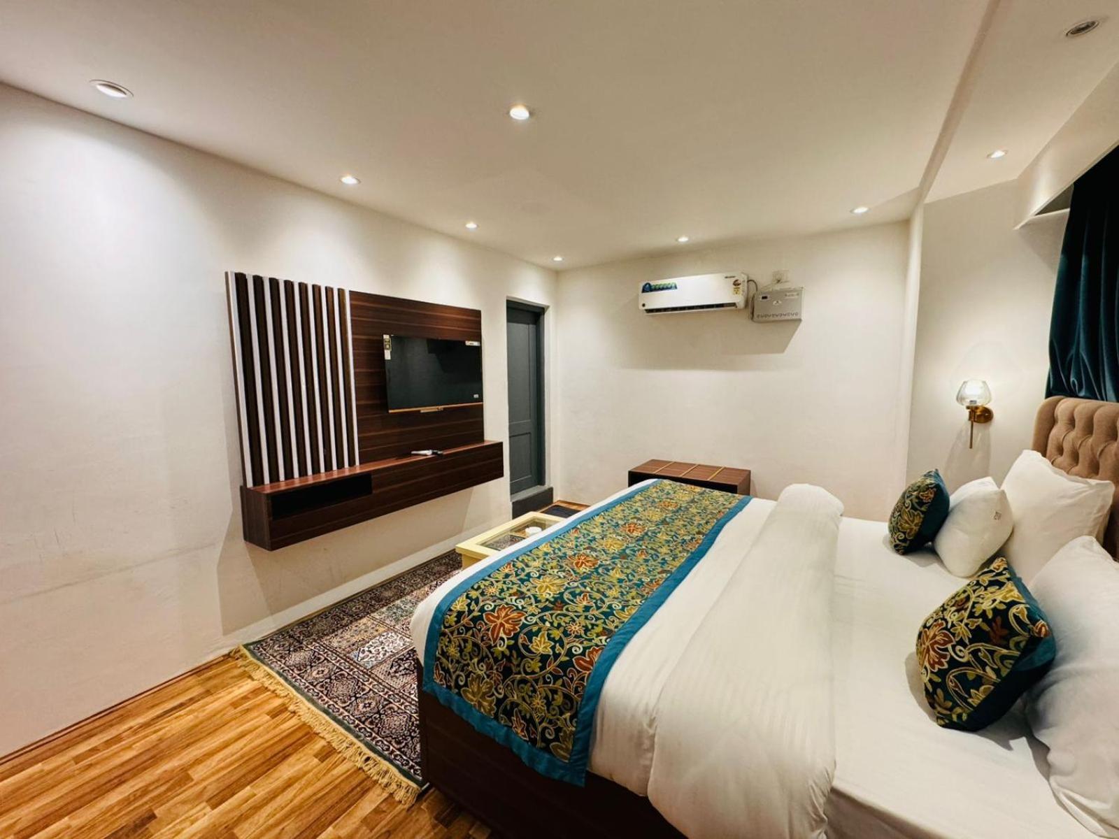 De Elaaf The Luxury Stay Srinagar  Exterior photo