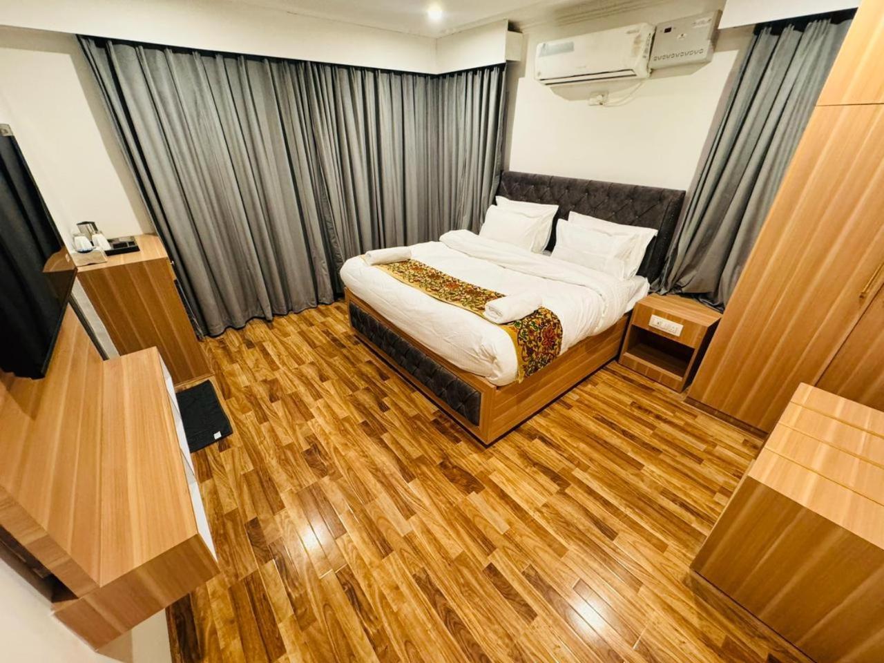 De Elaaf The Luxury Stay Srinagar  Exterior photo